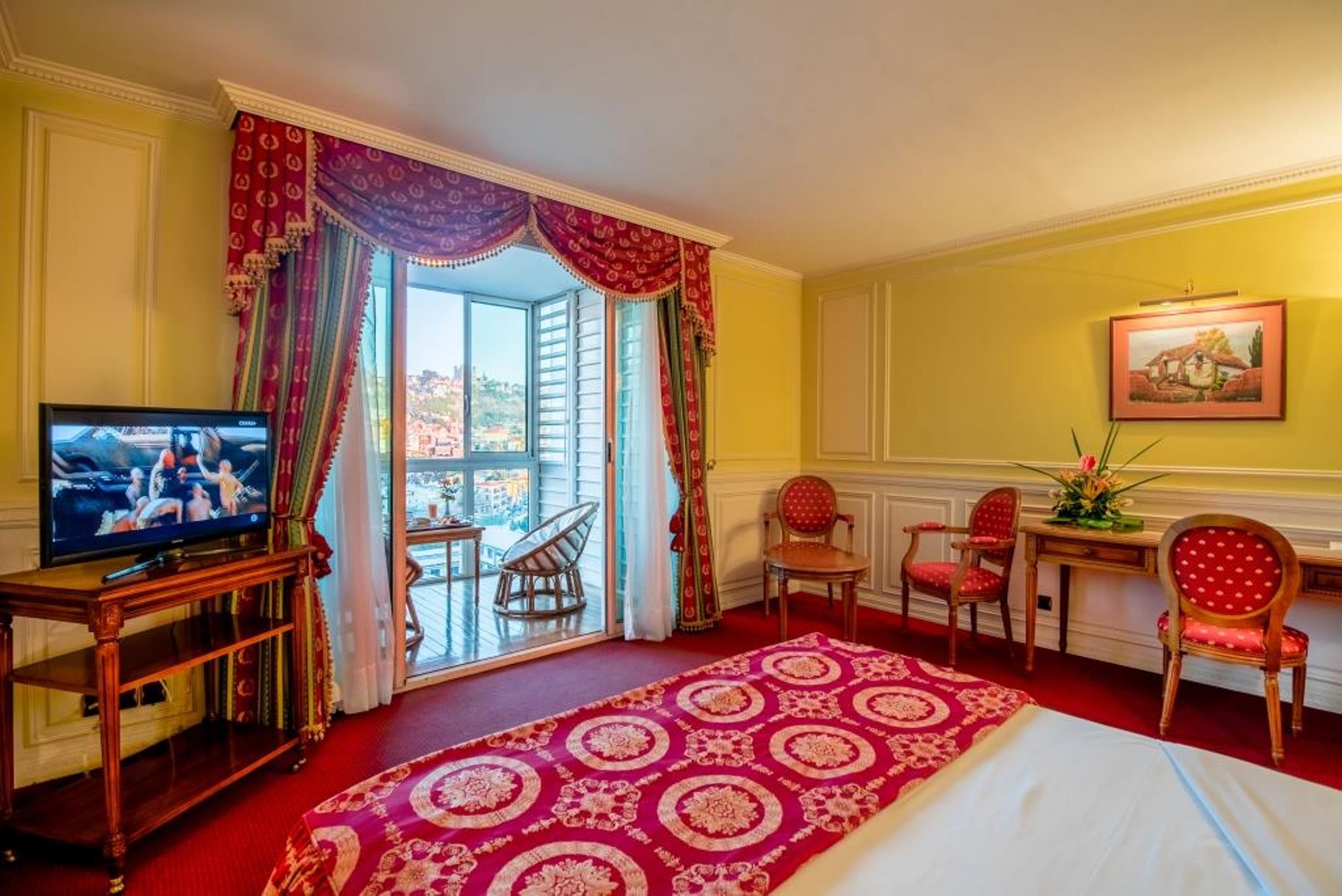 Hotel Colbert - Spa & Casino 안타나나리보 외부 사진